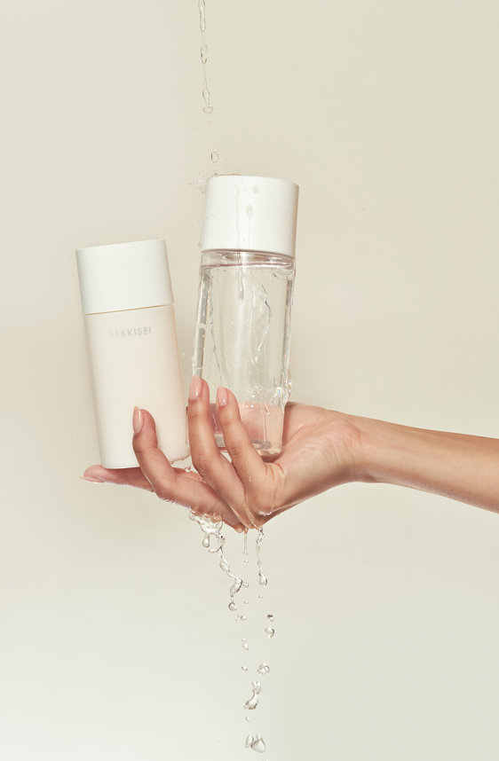 CLEAR WELLNESS Balancing Liquid + Softening Milk Duo